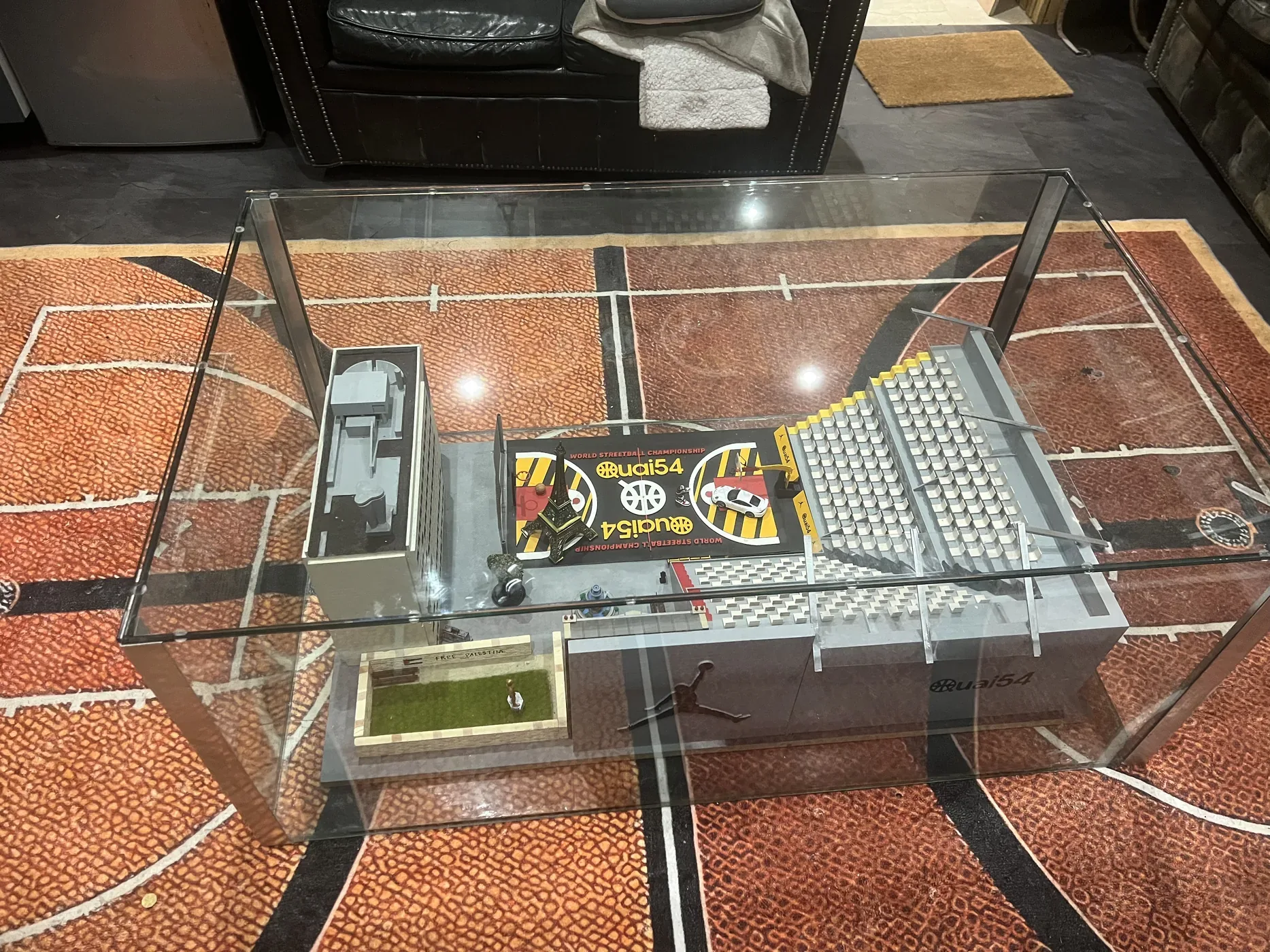 Vitrine de présentation en verre